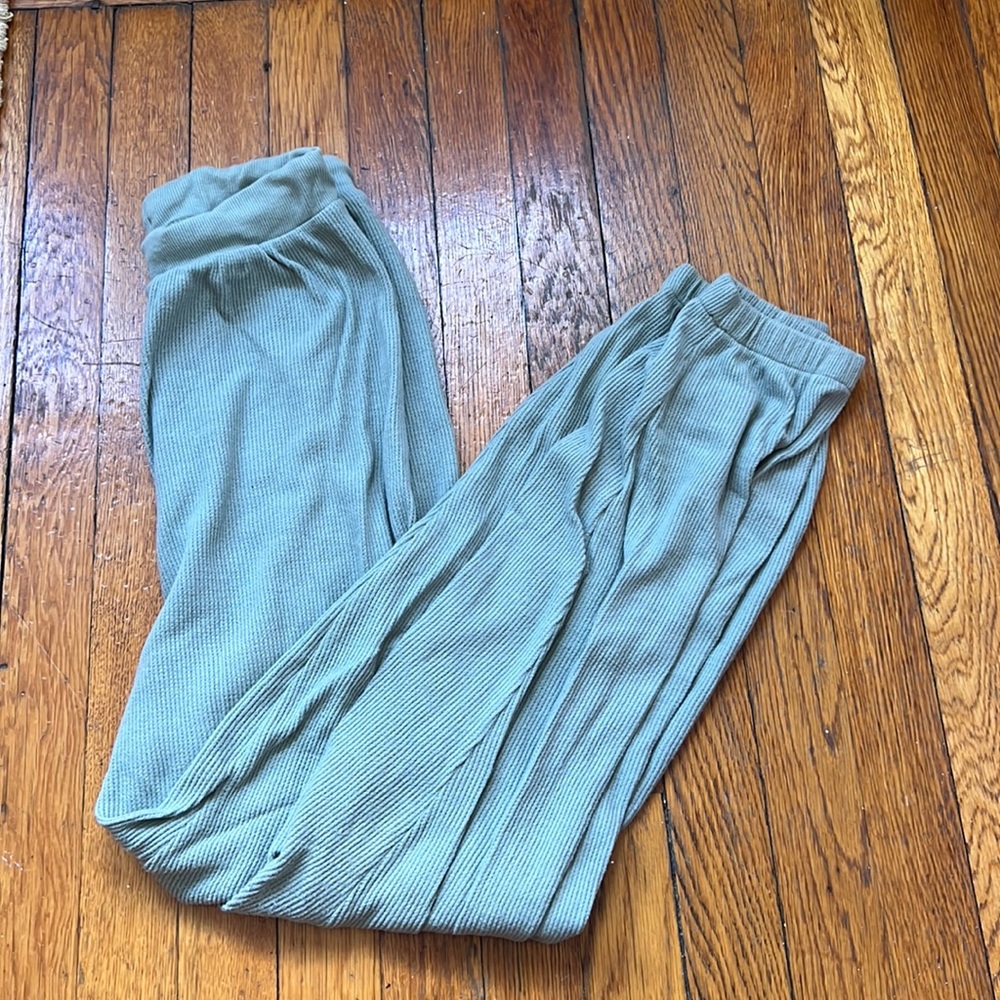 SKIMS waffle joggers blue grey color XS